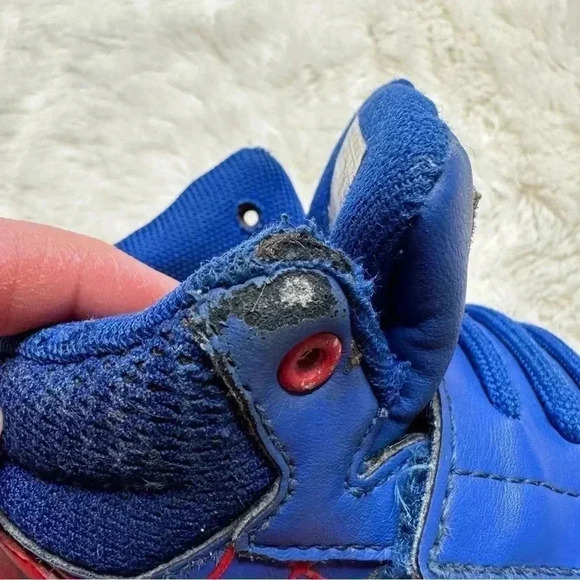 Adidas Hoops Spider-Man Sneakers Red / Blue White Size 10 - Picture 14 of 16